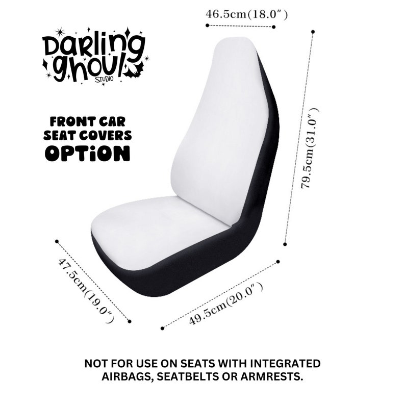 K&ouml;nnte beinhalten: Schwarze und wei&szlig;e Vordersitzbez&uuml;ge f&uuml;r Autos mit dem Text "Darling ghoul Studio" und "Front Car Seat Covers Option". Der Sitzbezug misst 46,5 cm (18 Zoll) in der H&ouml;he, 47,5 cm (19 Zoll) in der Breite und 79,5 cm (31 Zoll) in der L&auml;nge. Der Text "NOT FOR USE ON SEATS WITH INTEGRATED AIRBAGS, SEATBELTS OR ARMRESTS." ist ebenfalls enthalten.