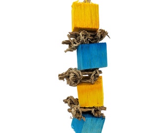 Balsa & Seagrass Parrot Toy: Small Bird Shredder (Crunchy)
