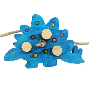 Dino Foraging Toy, Balsa Parrot Toy, Dinosaur Shaped Foraging Toy with Cork, Beads, and Millet for Small Birds and Parrots (Balsa Spike)