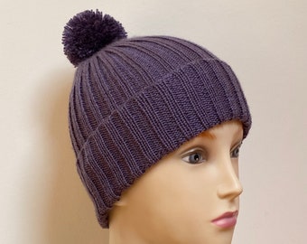 Child cap with or without pompom