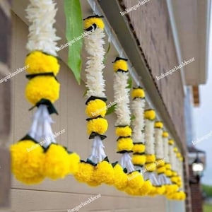 10 Strings Lot Beautiful Artificial Jasmine Flower Garlands With Marigold Flower Indian Decor Artificial Mogra Wedding Decor Fabric Jasmine