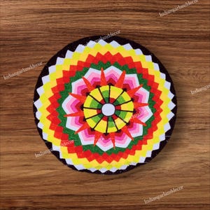 Belle pièce maîtresse artificielle en laine rangoli faite main avec expédition express, idées de décoration de pendaison de crémaillère antiques, articles uniques, décoration d'intérieur