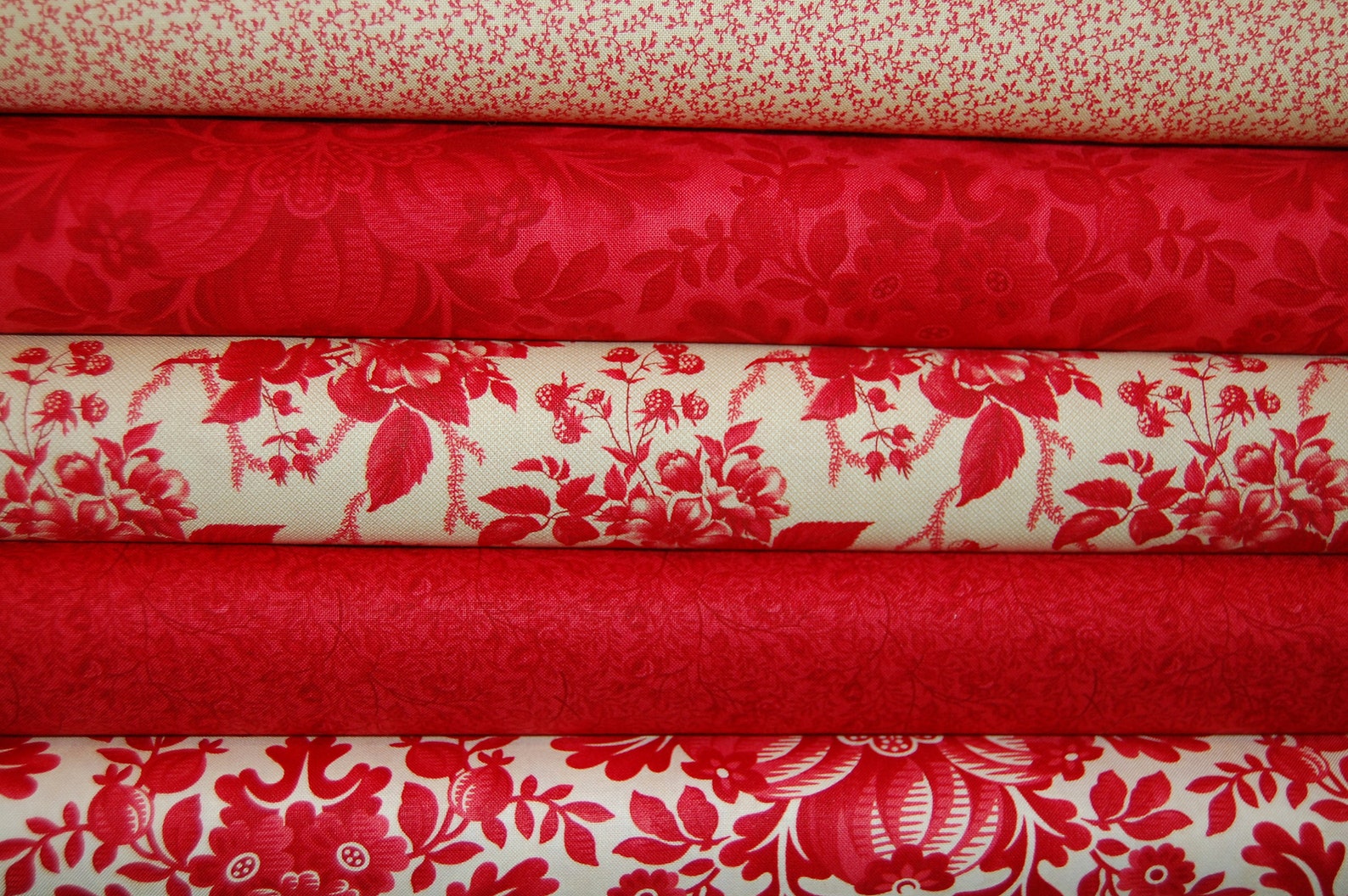 3 Sisters for Moda 'Cinnaberry' 100 Cotton Fabric by Etsy