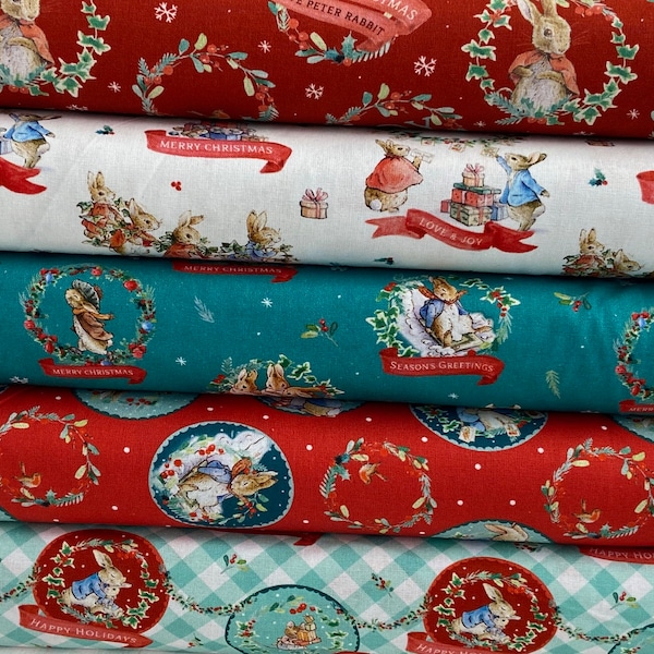 Beatrix Potter Peter Rabbit Christmas Hoppy Holidays Tissu de coton sous licence par le 1/4 mètre* Festive Gingham Christmas Badges Love