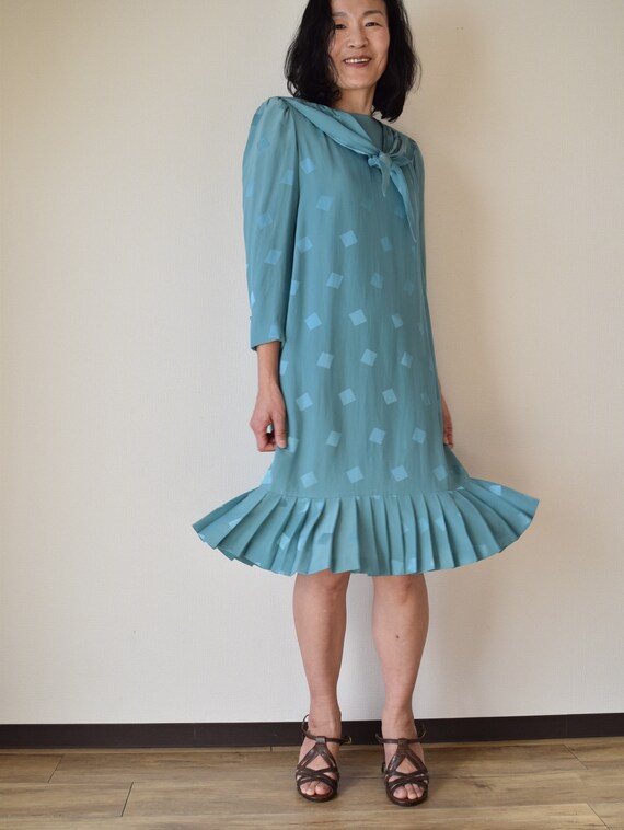 peacock green emerald green bow dress pleated dres