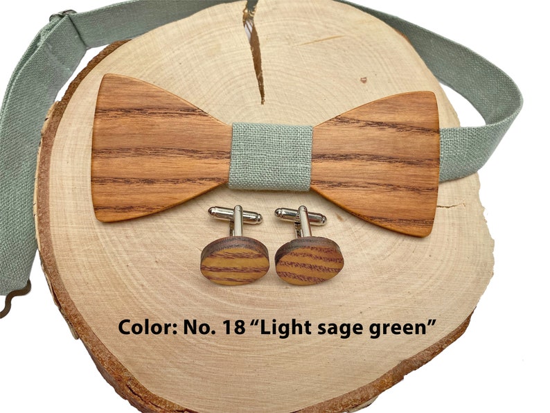 Holzfliegen-SET in hellem Salbeigrün, Manschettenknöpfe, quadratische Einstecktücher, hellsalbeigrüne Fliege und Hosenträger Bild 5