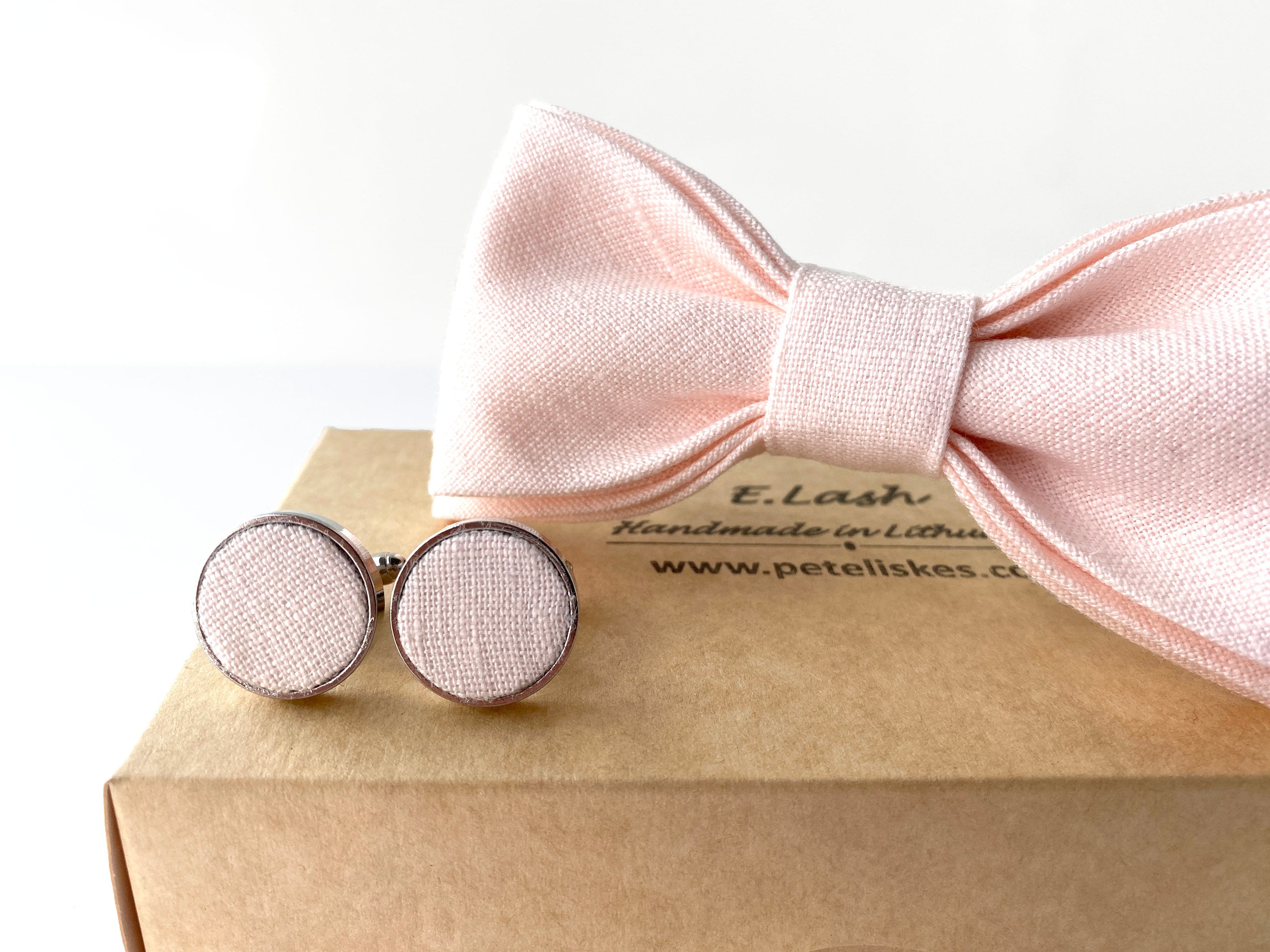 Light Pink Linen bow tie, Linen bow tie, Linen pocket square, Light pink suspenders, Light pink braces, Groomsmen bow tie, Bow tie for men