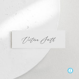 Skript-Platzkartenvorlage Download Namenskarte Tag Platzkarten Kalligraphie Hochzeit Name Sitzplatzkarte Bearbeitbare Platzkarten Templett 17