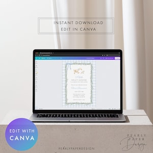 Peut inclure: Un ordinateur portable affiche une invitation &agrave; une baby shower avec une bordure vichy bleue et une illustration d'oie &agrave; l'aquarelle. Le texte indique "A Little Silly Goose" et "Edit in Canva". L'ordinateur est sur une surface en b&eacute;ton.