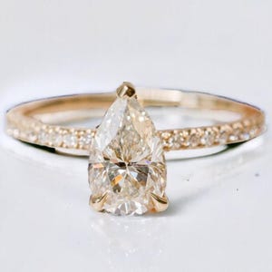 1.5 Carat Pear Cut Diamond Engagement Ring, Teardrop Diamond Ring, Solitaire Ring, 14k Yellow Gold Ring, Natural Diamond Engagement Ring