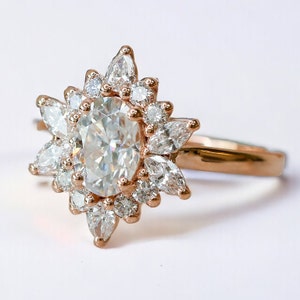 Oval Diamond Engagement Ring, Multi Diamond Engagement Ring, Vintage Style Engagement Ring, 14k Rose Gold Diamond Ring, Halo Diamond Ring