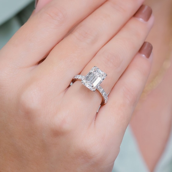6 Carat Pear Cut Diamond Engagement Ring – DiamondLoops