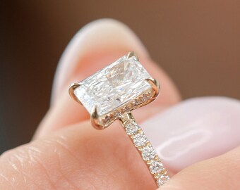 Radiant Cut Diamond Engagement Ring, 1.71 Carat, 14K Yellow Gold, Real Natural Diamond, Elongate Diamond, Radiant Cut Ring