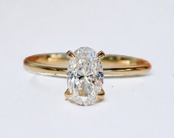 Oval Diamond Engagement Ring, Natural Diamond Ring, Oval Cut Engagement Ring, Tapered Engagement Ring- READY TO SHIP