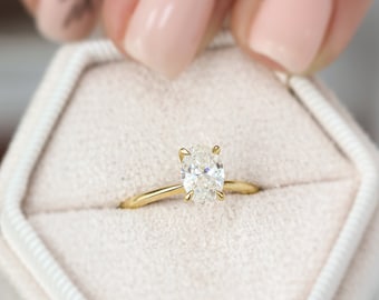 1 Carat Oval Engagement Ring, Oval Diamond Engagement Ring, Dainty Diamond Ring, Oval Wedding Engagement Ring