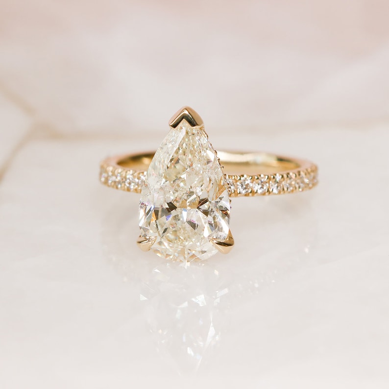 Pear Shaped Engagement Ring, Pear Cut Side Diamond Ring, Pear Halo Ring ...