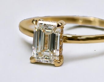 Anillo de compromiso solitario alargado de diamante natural talla esmeralda de 1 quilate, anillo rectangular de diamantes, anillo solitario fino, joyería fina.