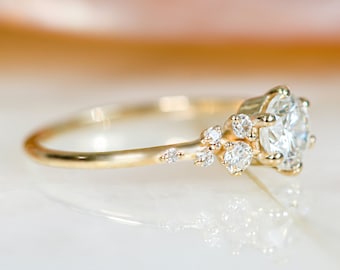 Dainty Diamond Ring for Women, Diamond Ring Engagement, 14k Gold Multi Diamond Ring, Gold Cluster Diamond Ring,Multi Diamond Engagement Ring