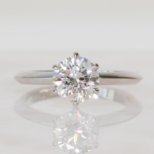 Round Cut Diamond Engagement Ring, Round Cut Solitaire Ring, 14K White Diamond Gold Ring, Solitaire Engagement Ring