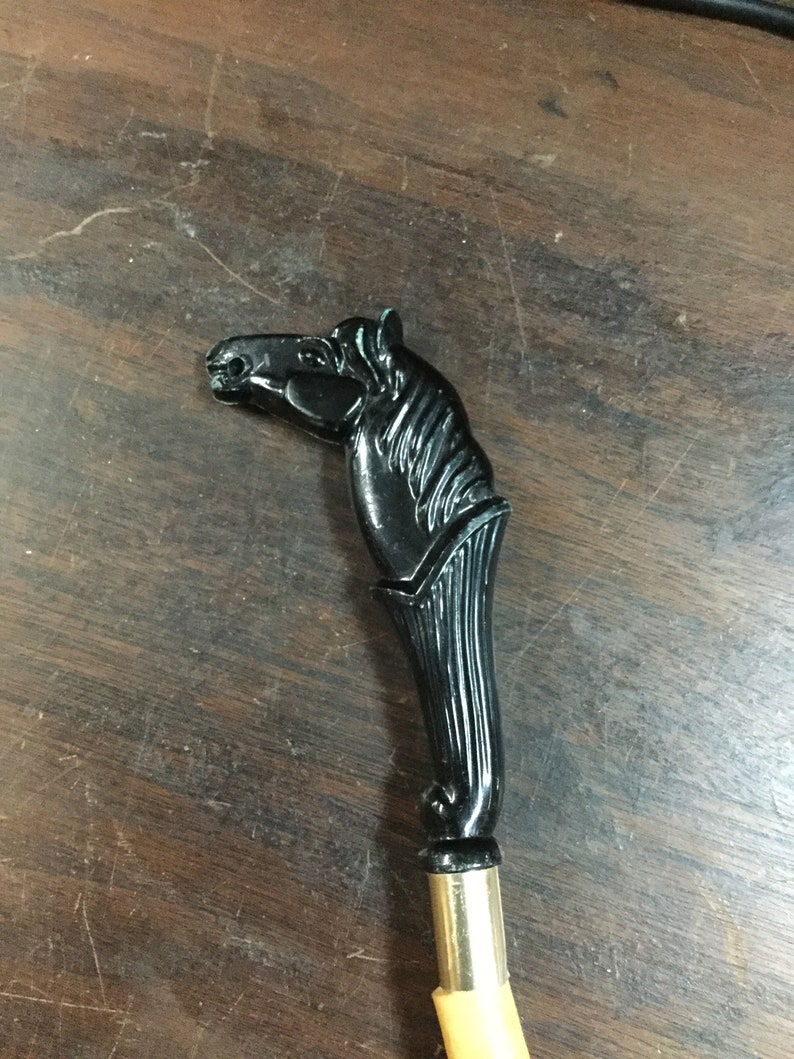 Black Horse Head and Bamboo Handle Shoe Horn