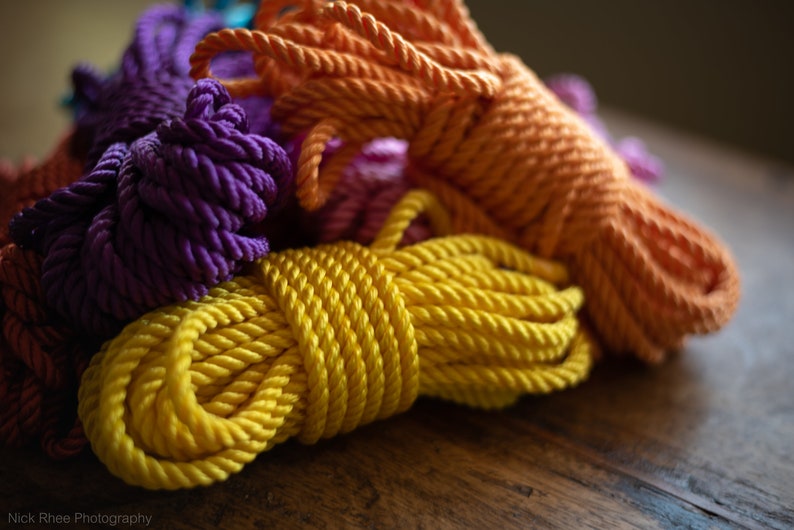 30/' Hand Dyed Crimson Nylon Rope