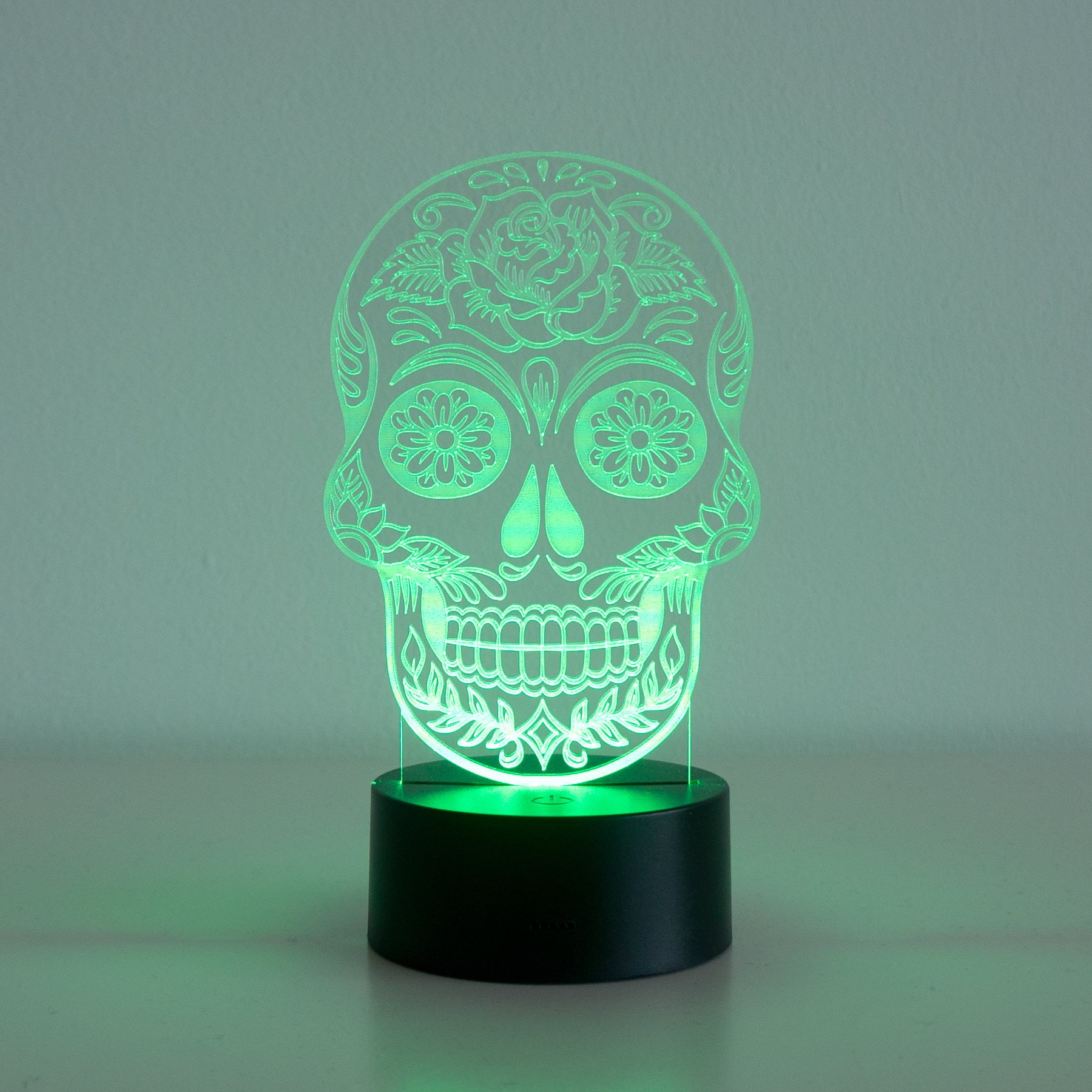 Garneck Schädel Ornament LED-Licht 1 Stück Totenkopf-Lampe Kristall-Dekor  Mini-Dekor Leuchtende Dekorationen Halloween Künstliche Totenköpfe