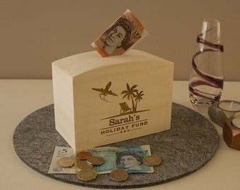 Personalised holiday savings money box. Custom engraved wooden moneybox. Dream holiday funds Travelling graduation money jar L330