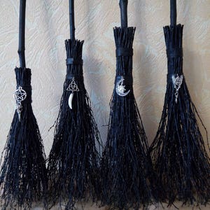 Altar Witch's Broom, Wiccan Pagan besom