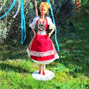 PDF Digital 11,5 &quot; Doll Sewing Pattern Octoberfest Dirndl Zenzi 1/6 Scale