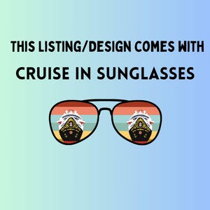 Pode incluir: &Oacute;culos de sol pretos com um navio de cruzeiro refletido nas lentes. O navio &eacute; branco com detalhes em preto e dourado, em um fundo retr&ocirc; laranja, vermelho e azul. O texto acima dos &oacute;culos de sol diz "THIS LISTING/DESIGN COMES WITH CRUISE IN SUNGLASSES."