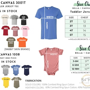 Puede incluir: La imagen muestra una tabla de tallas para camisetas y bodies para beb&eacute;s y ni&ntilde;os peque&ntilde;os. La tabla incluye medidas en pulgadas para el pecho, el ancho y el largo. Se muestran varios colores de camisetas, como negro, blanco y azul marino.