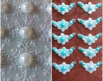 12 Large / Small Snowflake blings