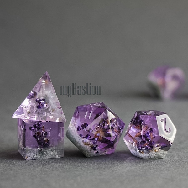 Lavender dance -Sharp DnD Dice Polyhedral dice set with real lavender Purple Dice set for RPG D&D, DnD, Pathfinder, Age of Sigmar