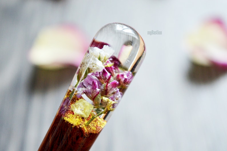Resin wood hair stick Bun holders Haarnadel f\u00fcr langes haar Wooden hair stick Gifts for women Wooden resin Epoxy wood jewelry Hair fork
