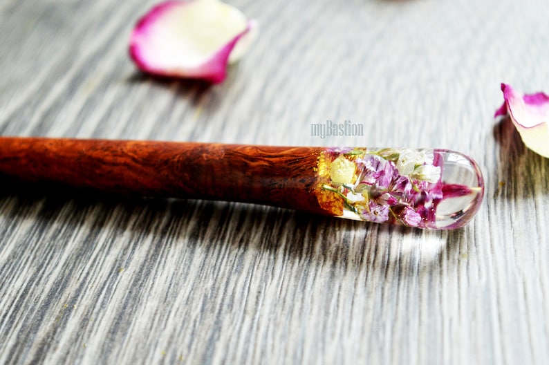 Resin wood hair stick Bun holders Haarnadel f\u00fcr langes haar Wooden hair stick Gifts for women Wooden resin Epoxy wood jewelry Hair fork