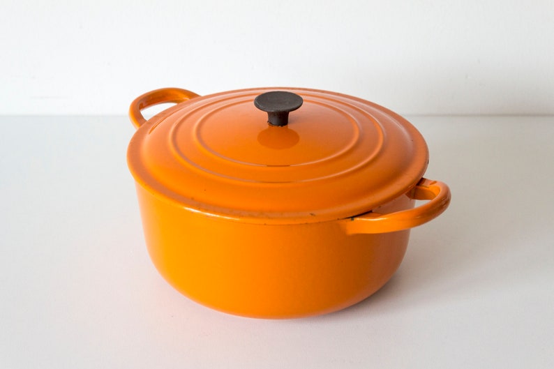 Faite Le Creuset vintage en fonte émaillée orange flamme Bon état Modèle C image 2