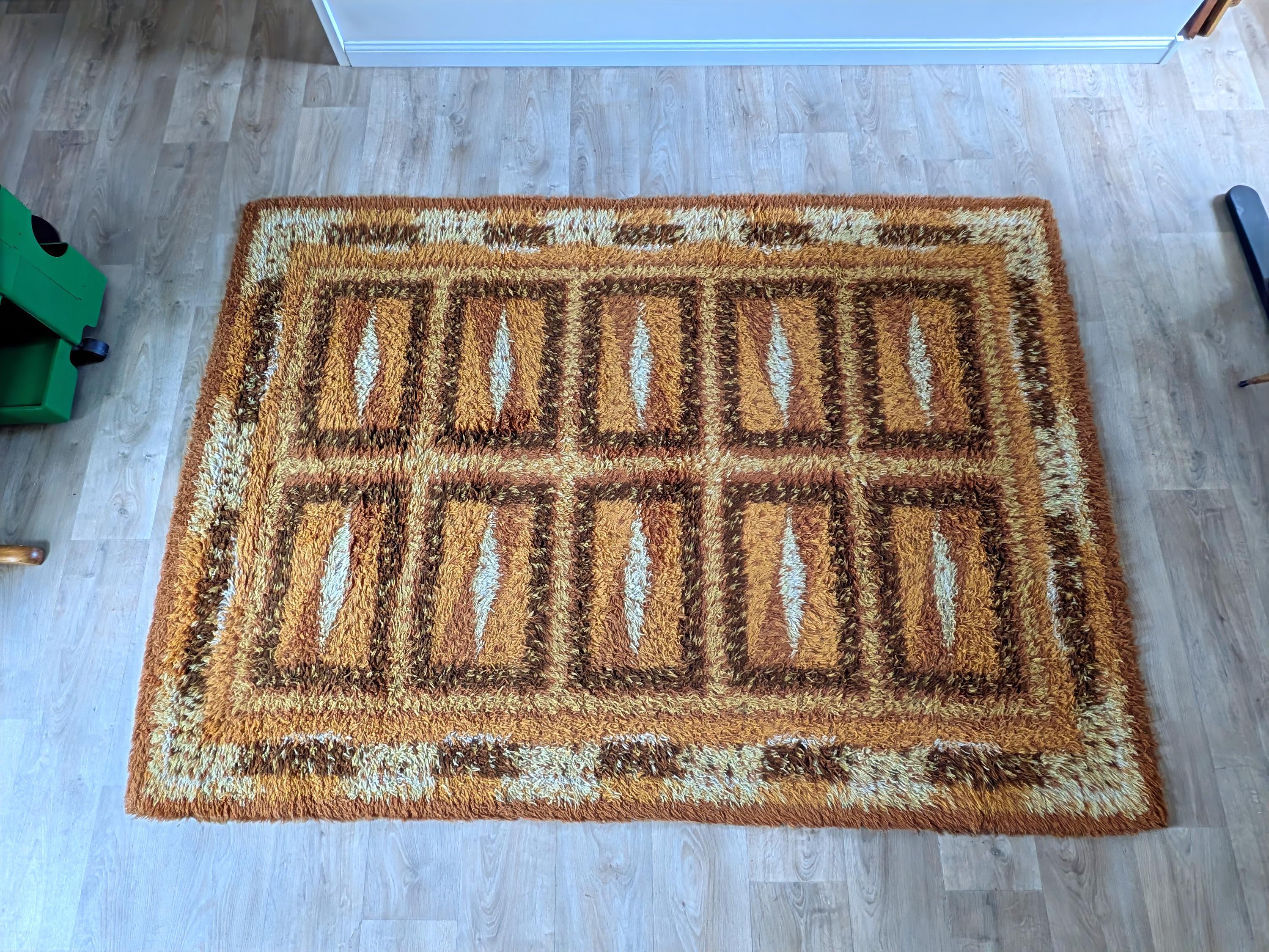 Rya rug - Etsy 日本