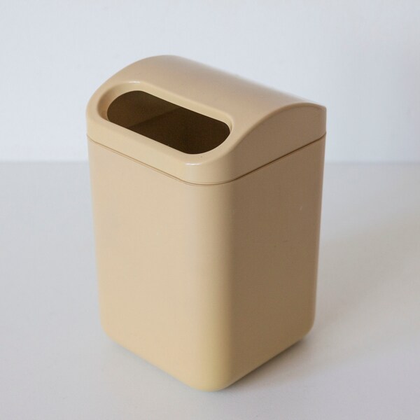 Vintage Space Age 70s Gedy Made in Italy Design Makio Hasuike Small Table Bin