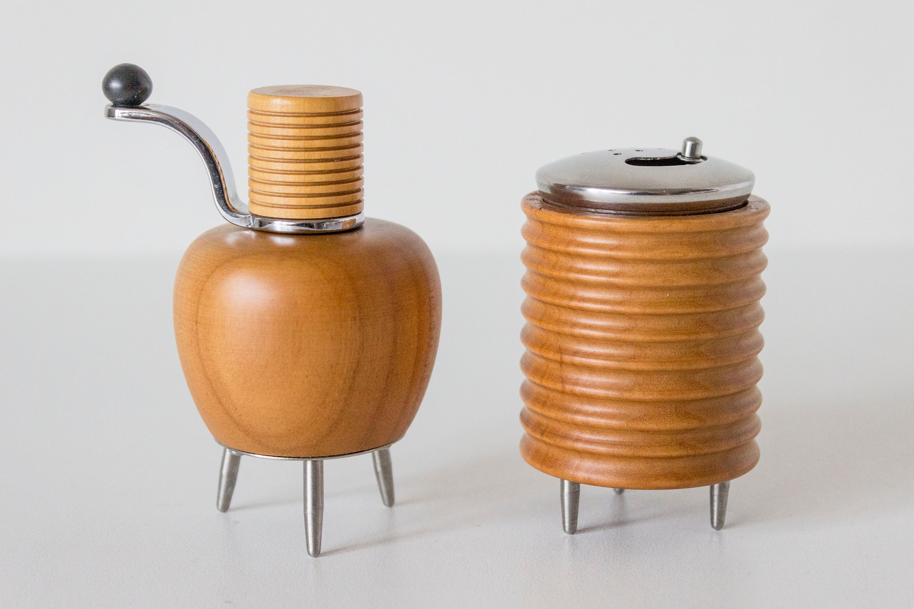 Small Salt & Pepper Grinder - Alessi Foods