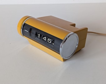Vintage 1970s Sankyo Flip Clock – Mustard Yellow Space Age MCM Alarm