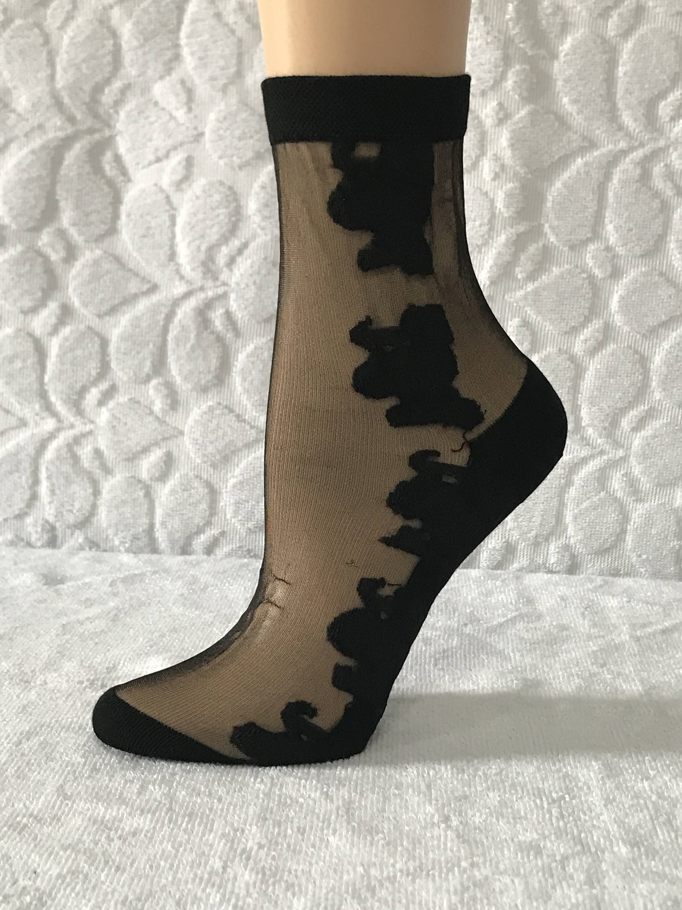 [ KIRSH ]★COLLECTION LACE UP SEE THROUGH SOCKS Hand Embroidered,beautiful Women Sheer Socks, Crystal Lace