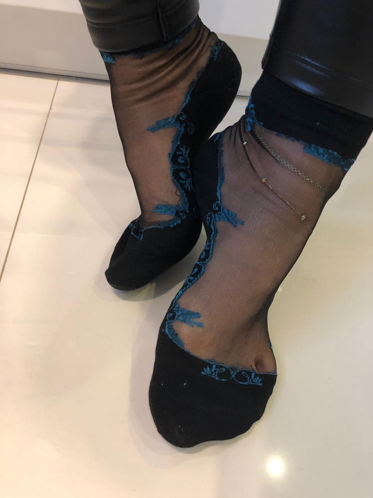 [ KIRSH ]★COLLECTION LACE UP SEE THROUGH SOCKS Hand Embroidered,beautiful Women Sheer Socks, Crystal Lace