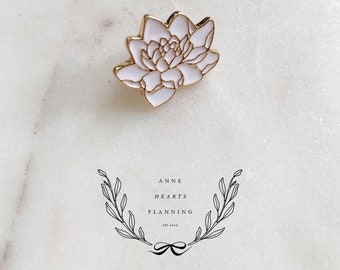 Enamel Pin White Flower