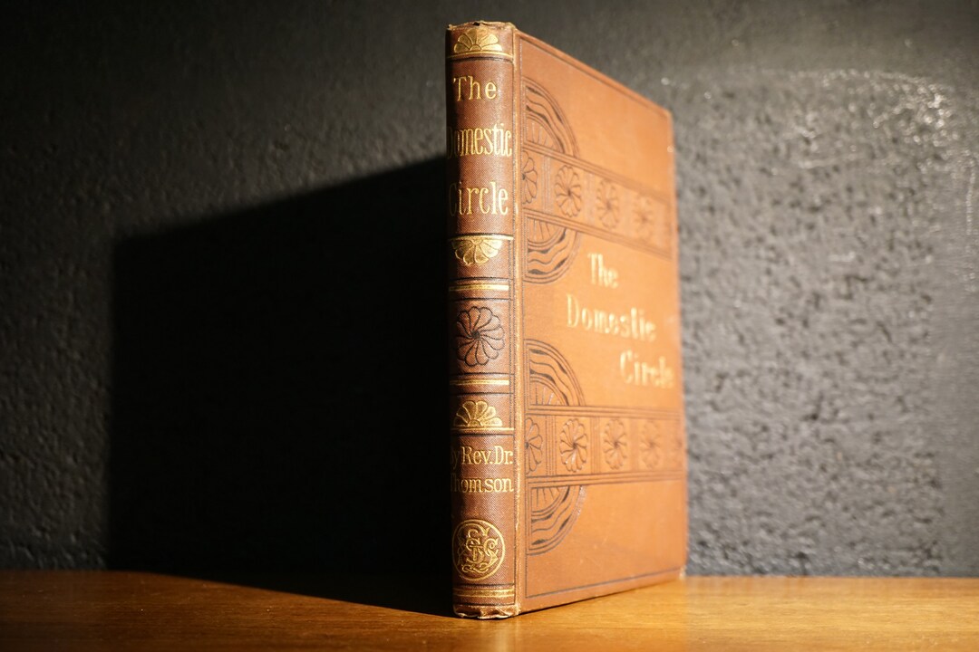 The Domestic Circle or the Relations Responsibilities and Etsy