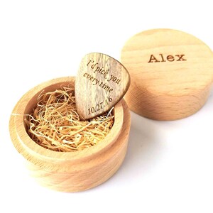 Personalized Custom Engraved Wood Guitar Pick Wooden Box / Wooden Plectrum Musician Valentine's day Gift Christmas gift image 4