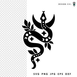 Op de afbeelding: Zwart-witte illustratie van een slang met een halve maan en sterren op zijn lichaam. De slang is om een halve maan gewikkeld.