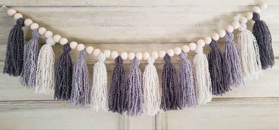 Boho Gray Yarn Tassel Garland With Wooden Beads (16 Tassels)/ Wall