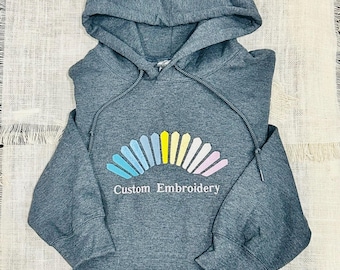 カスタム刺繍ロゴパーカー：パーソナライズされたスウェットシャツ