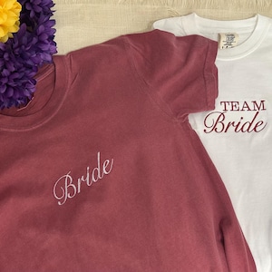 Bride embroidered t-shirt - t-shirt embroidered - Embroidered Tee - Gift tee - Wedding T-shirt - Bridesmaids
