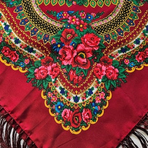 Chal ucraniano, regalo del día de las madres, tarjeta del día de la madre. Chal negro vintage, pañuelo en la cabeza Babushka, chales con flecos, bufandas de flores